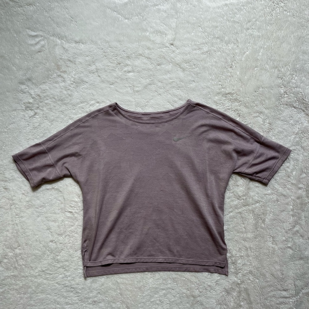 Cropped Nike Dri-Fit Running Tee